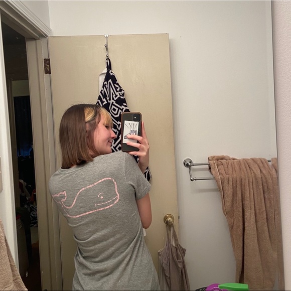 gray vineyard vines women’s tee - Picture 2 of 3